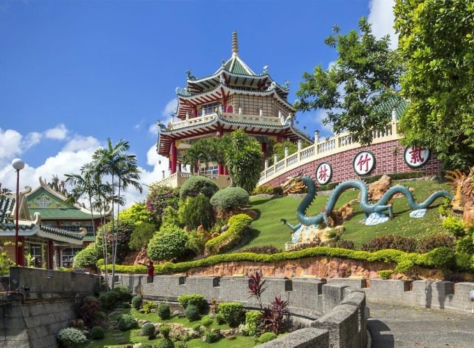 <h1 style='font-size:18px;'>Cebu City Tour With Sirao Pictorial Garden</h1><H2 style='color:#5E6D77;font-size:14px;'>Discover Cebu Sightseeings in a Private Tour for 8 hours</H2>