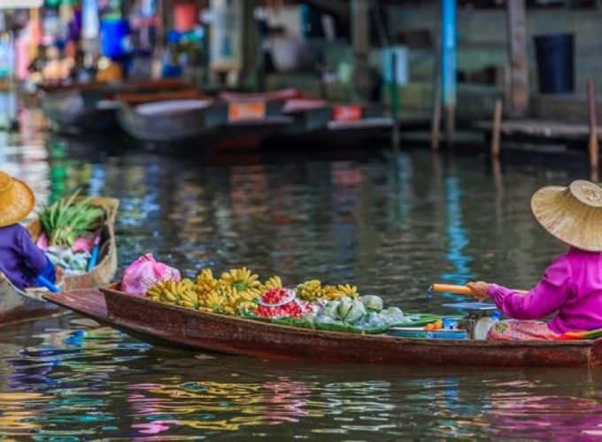 <h1 style='font-size:18px;'>From Bangkok: Floating Markets of Damnoen Saduak Private Tour</h1><H2 style='color:#5E6D77;font-size:14px;'>Experience the famous Damnoen Saduak Floating Market on a Private Tour</H2>