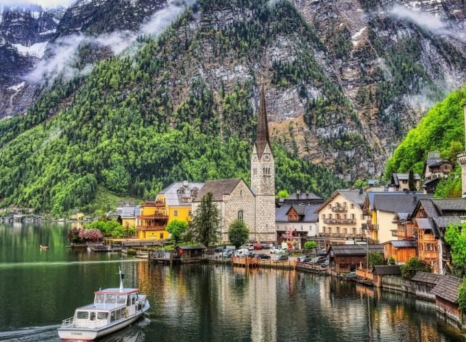 <h1 style='font-size:18px;'>Private tour of Melk, Hallstatt and Salzburg from Vienna</h1><H2 style='color:#5E6D77;font-size:14px;'>Discover Hallstatt and its surrounding attractions on a full-day tour from Vienna</H2>