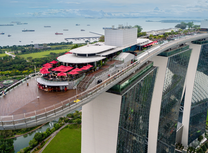 <h1 style='font-size:18px;'>Marina Bay Sands SkyPark Observation Deck Admission Ticket</h1><H2 style='color:#5E6D77;font-size:14px;'>Take a chance to see some of the best 360-degree views of Singapore’s skyline</H2>